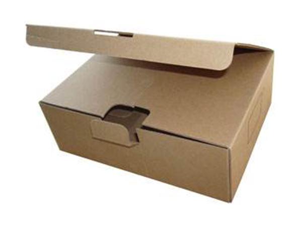 纸箱是应用最广泛的包装制品,按用料不同,有瓦楞纸箱,单层纸板箱等